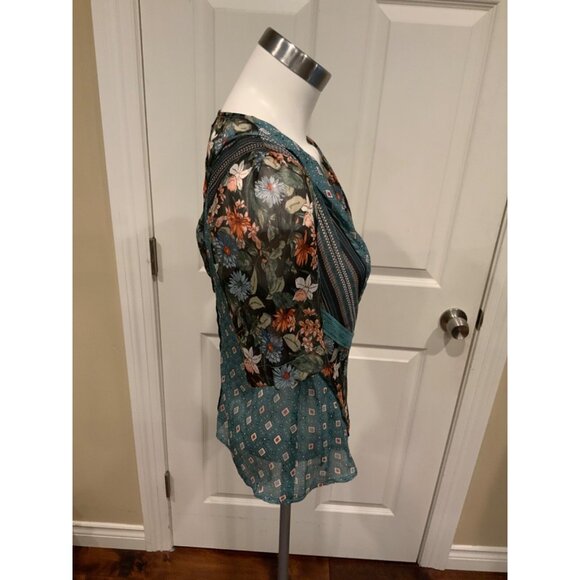 Tiny Multicolor Floral & Diamond Print V-Neck Wrap Shirt, Size XXS - Picture 2 of 5